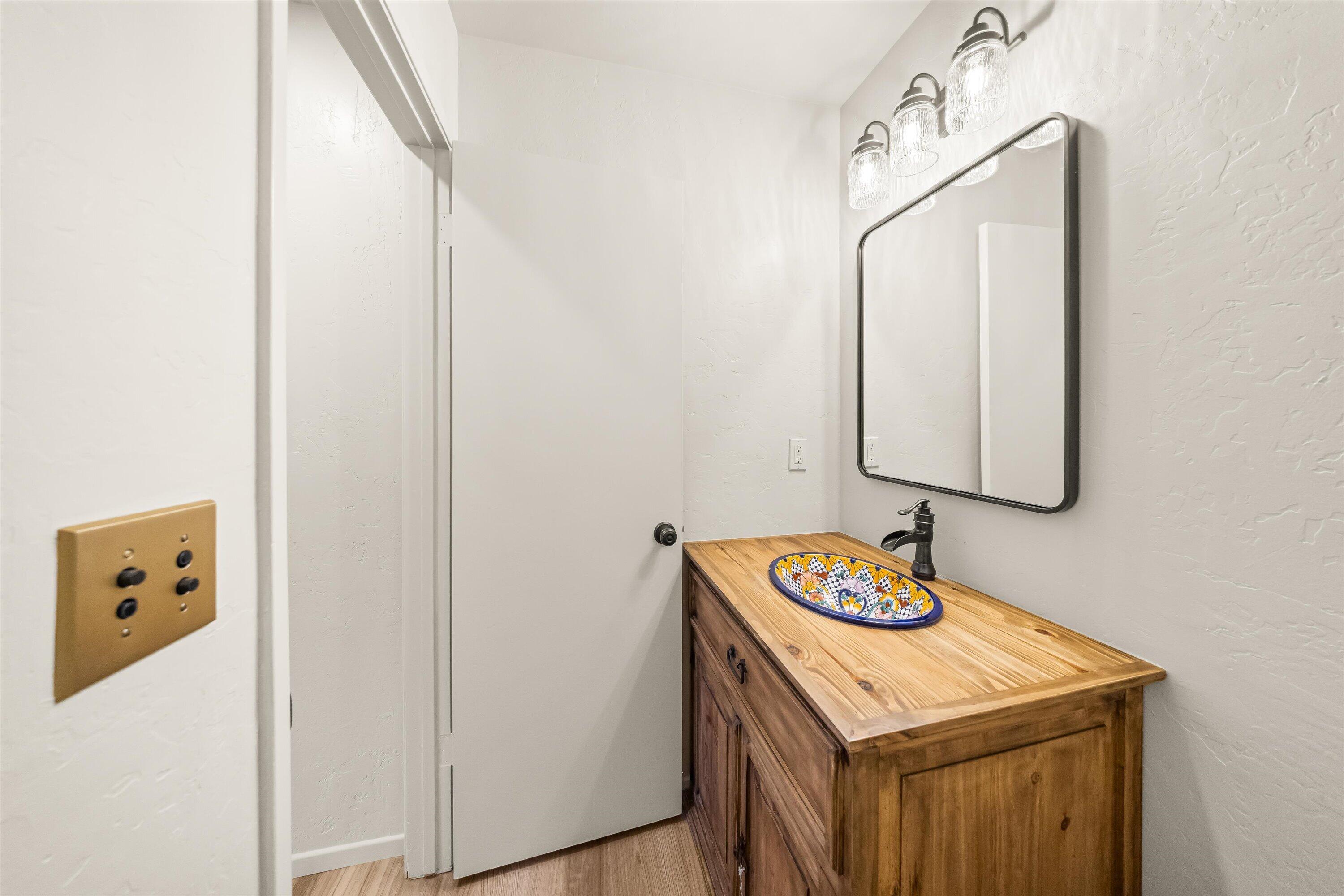 850 Highland Drive Apt 6