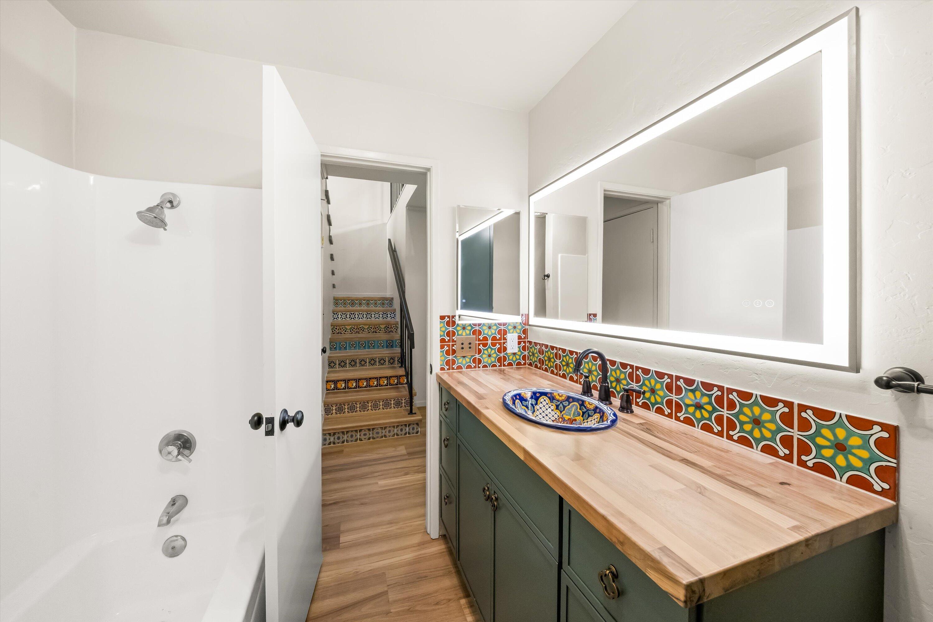 850 Highland Drive Apt 6