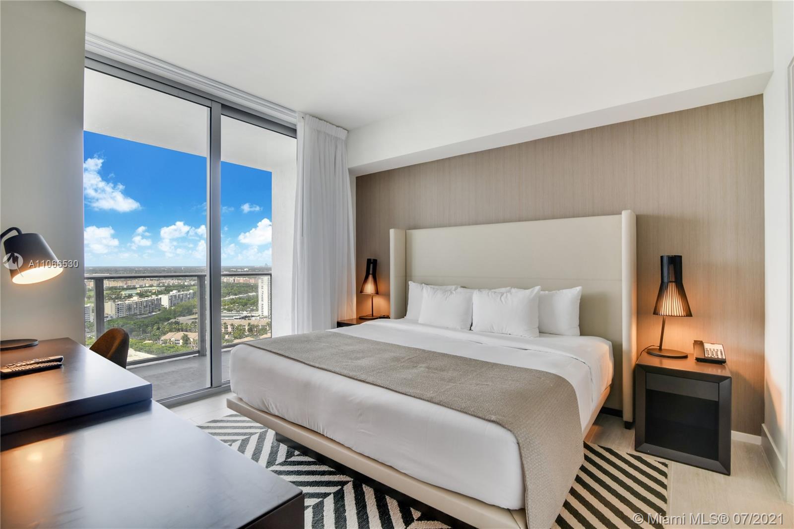4010 S Ocean Dr Unit: R1406