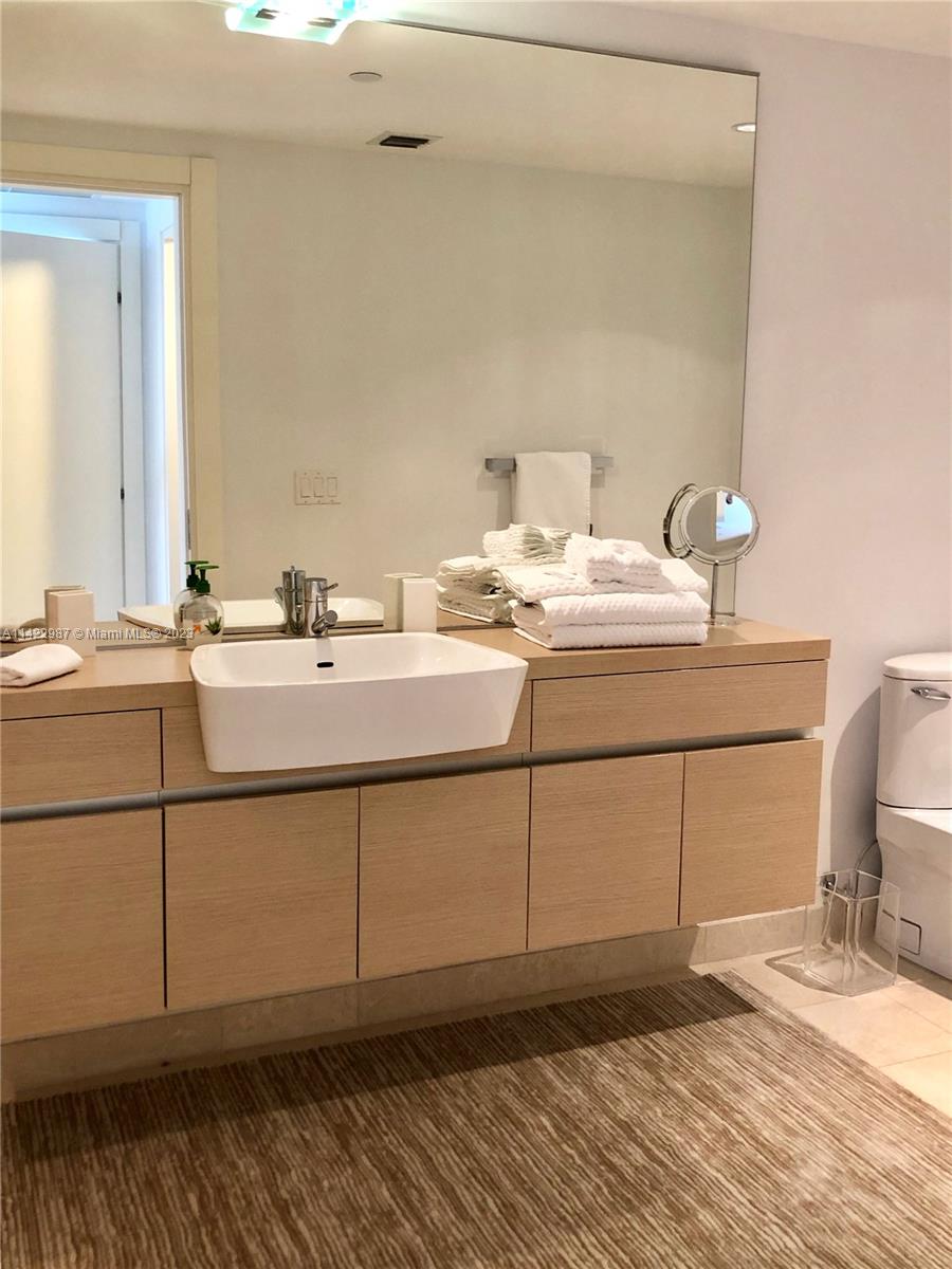 200 Biscayne Boulevard Way Unit: 507