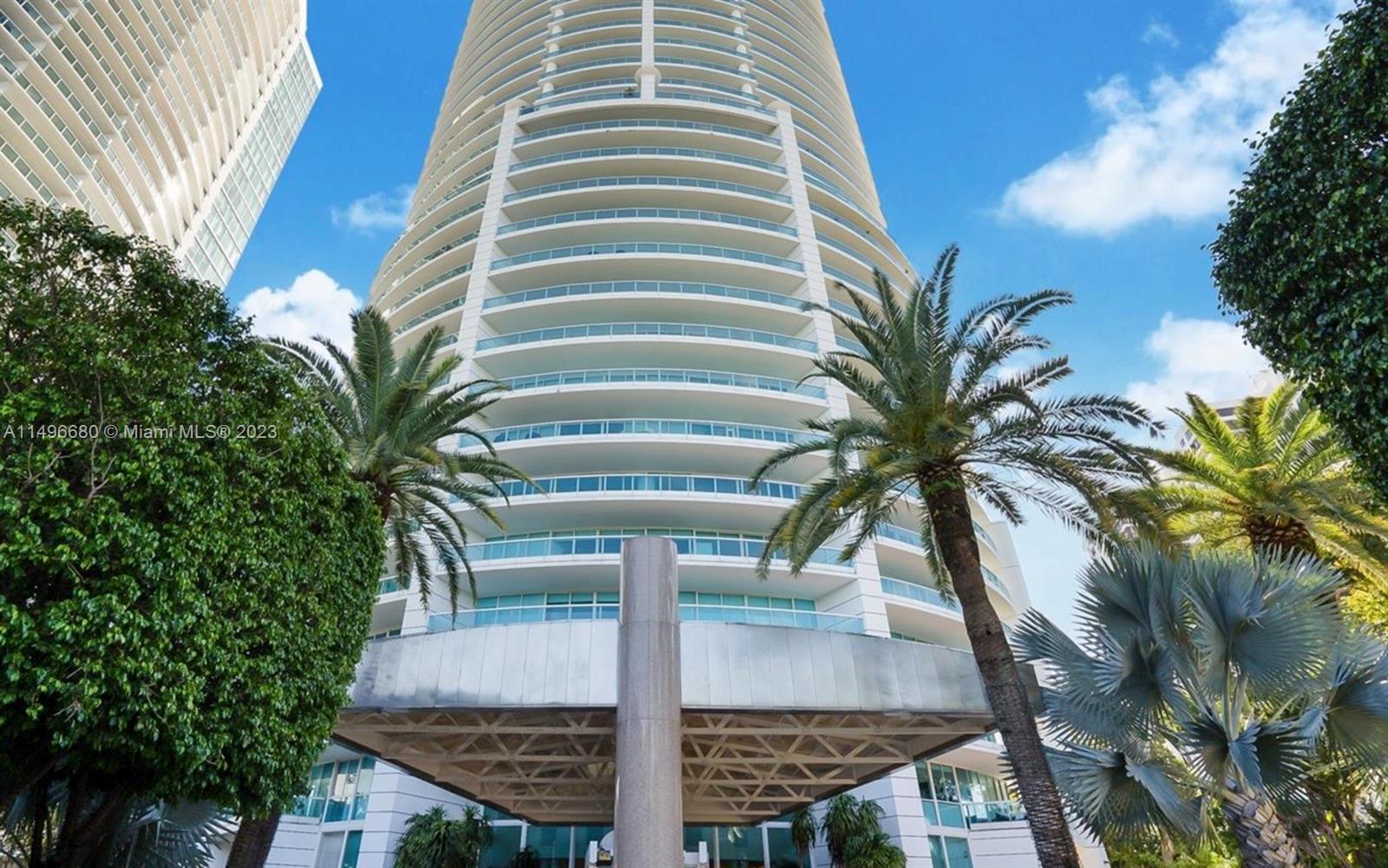 2127 Brickell Ave Unit: 1204