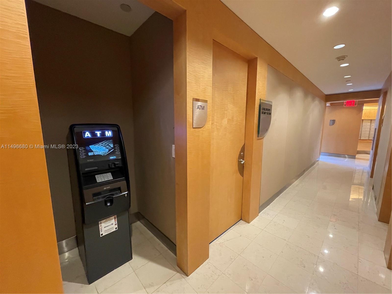 2127 Brickell Ave Unit: 1204