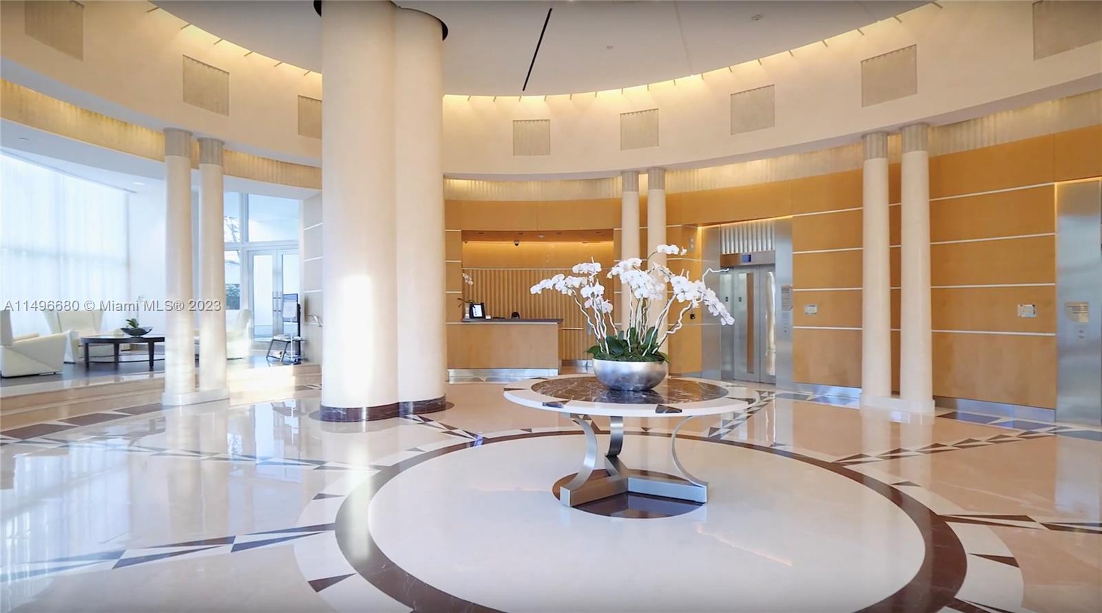 2127 Brickell Ave Unit: 1204