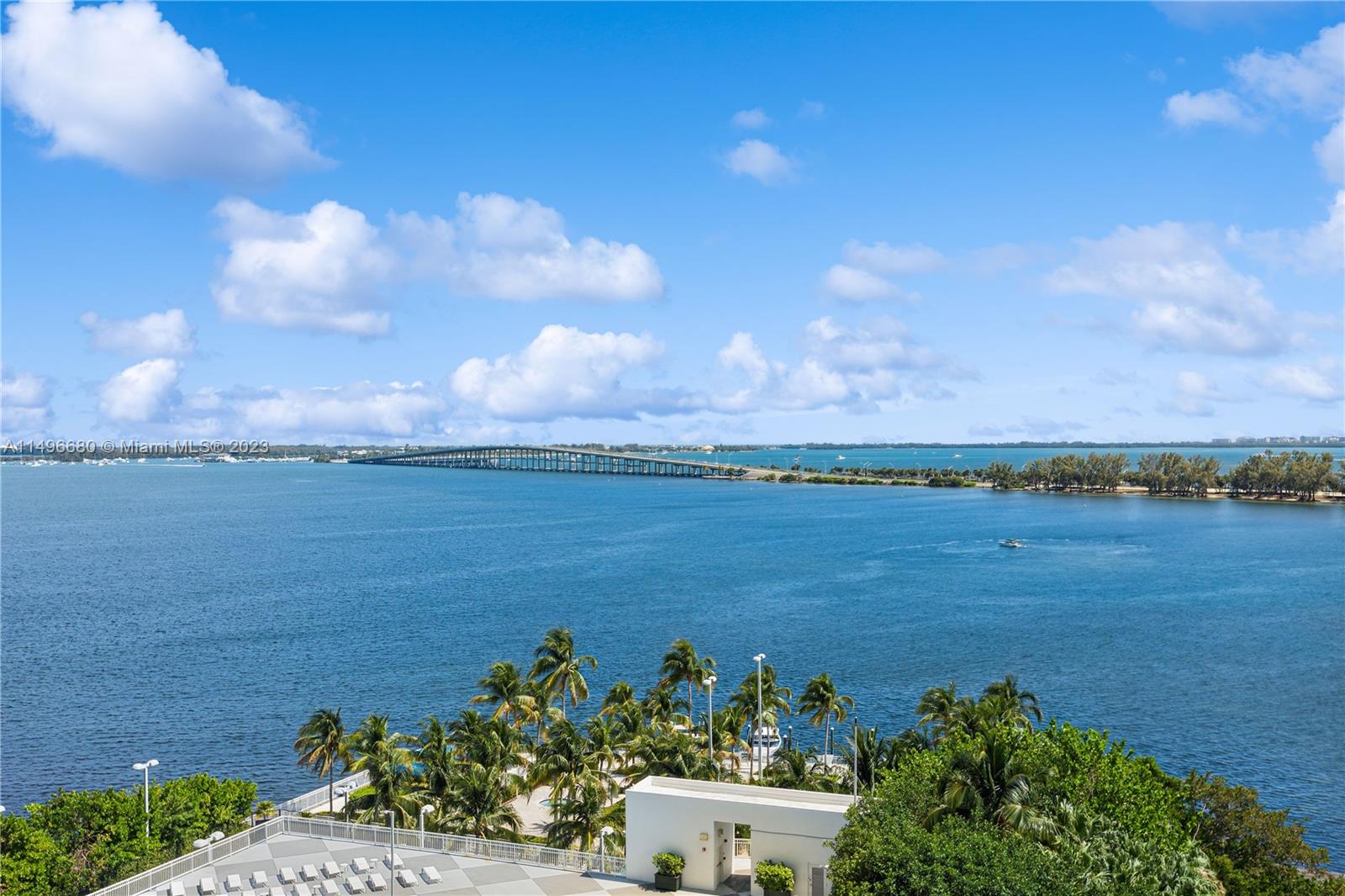 2127 Brickell Ave Unit: 1204