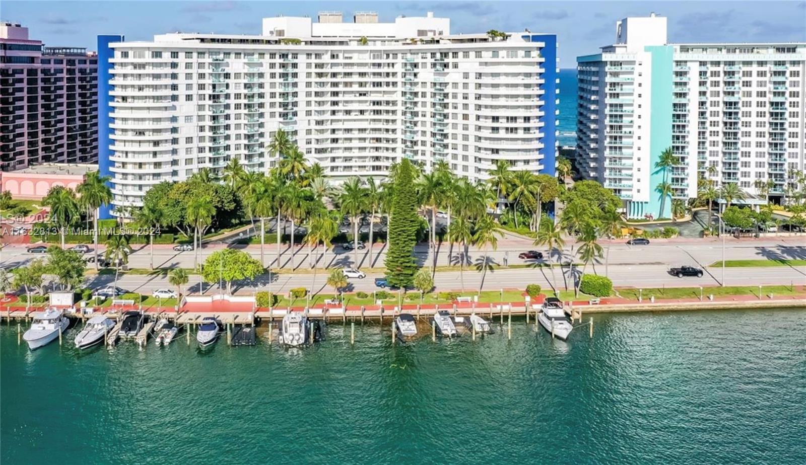 5161 Collins Ave # 1718