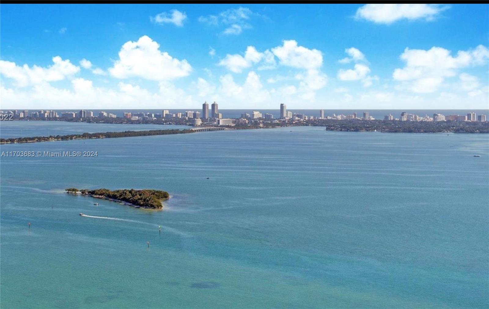 1750 N Bayshore Dr # 3811
