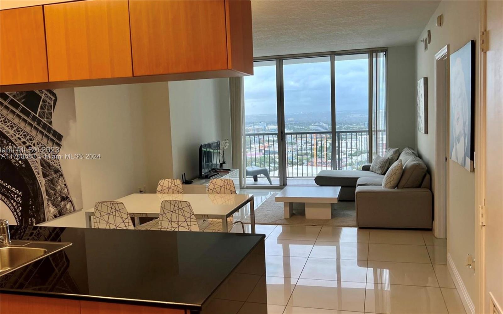 1750 N Bayshore Dr # 3811
