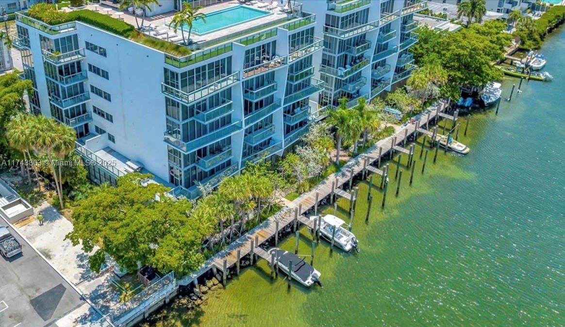 9940 W Bay Harbor Dr Unit: 5E-N