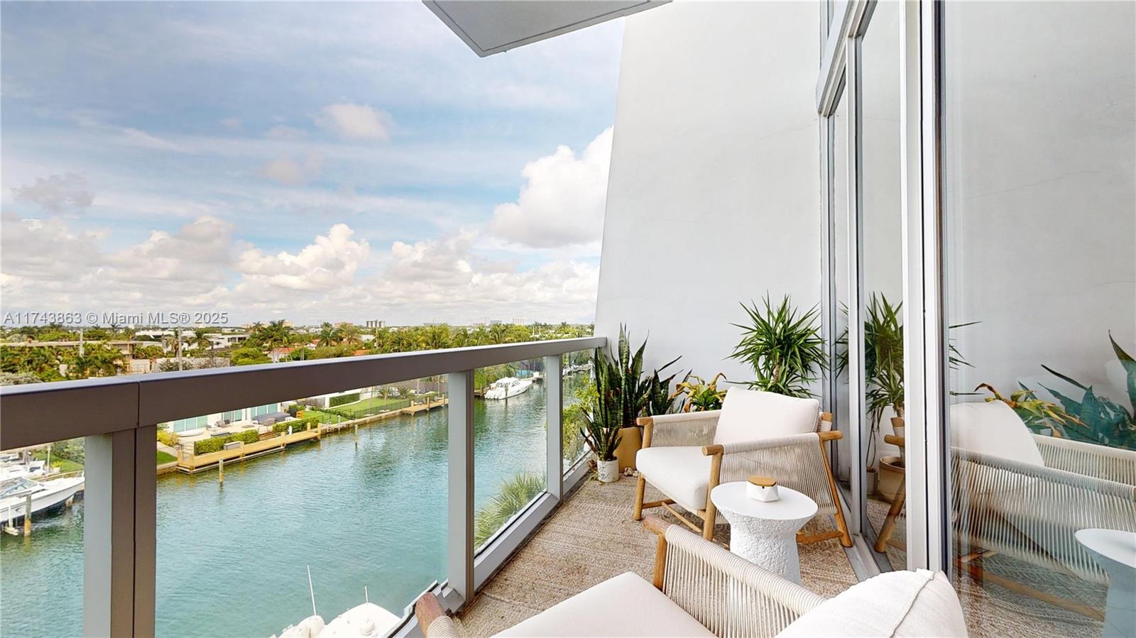 9940 W Bay Harbor Dr Unit: 5E-N