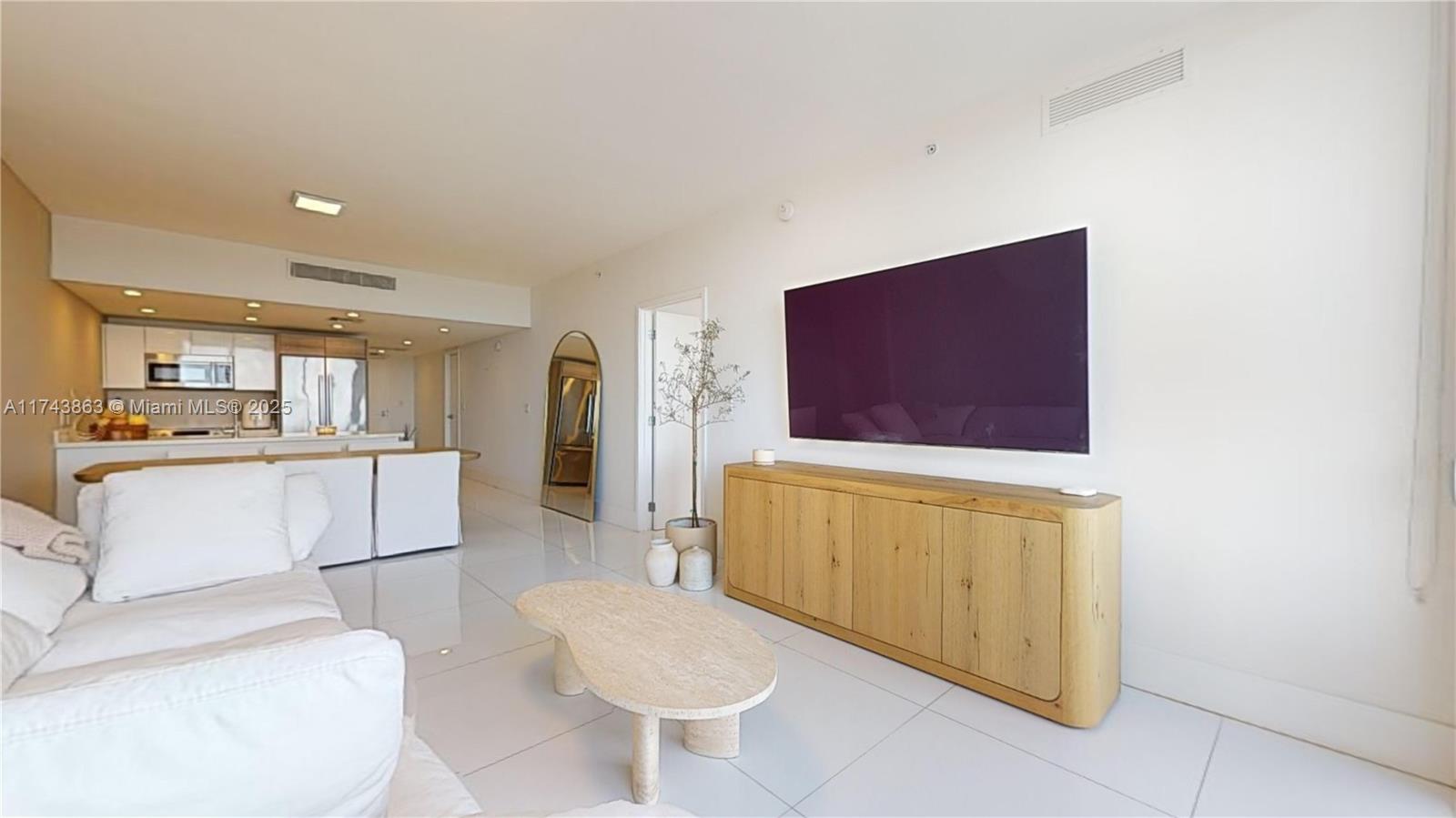 9940 W Bay Harbor Dr Unit: 5E-N