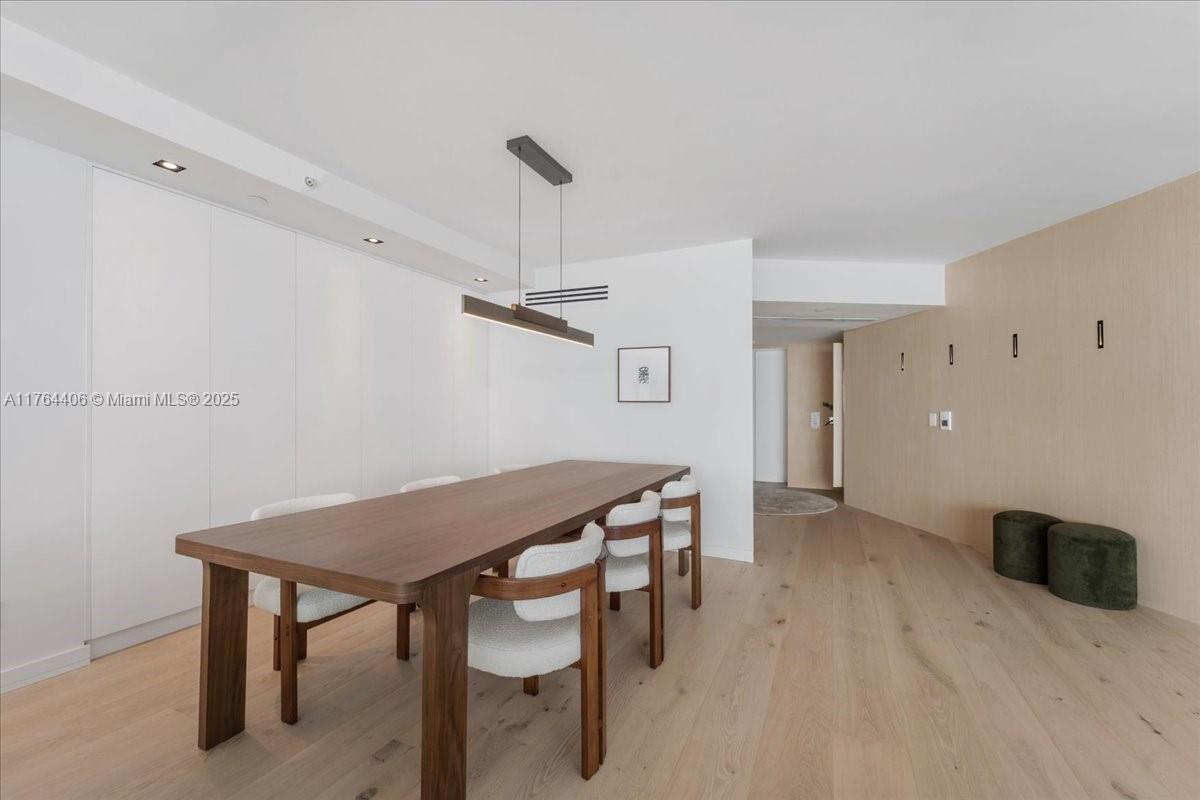 2127 Brickell Ave # 2301