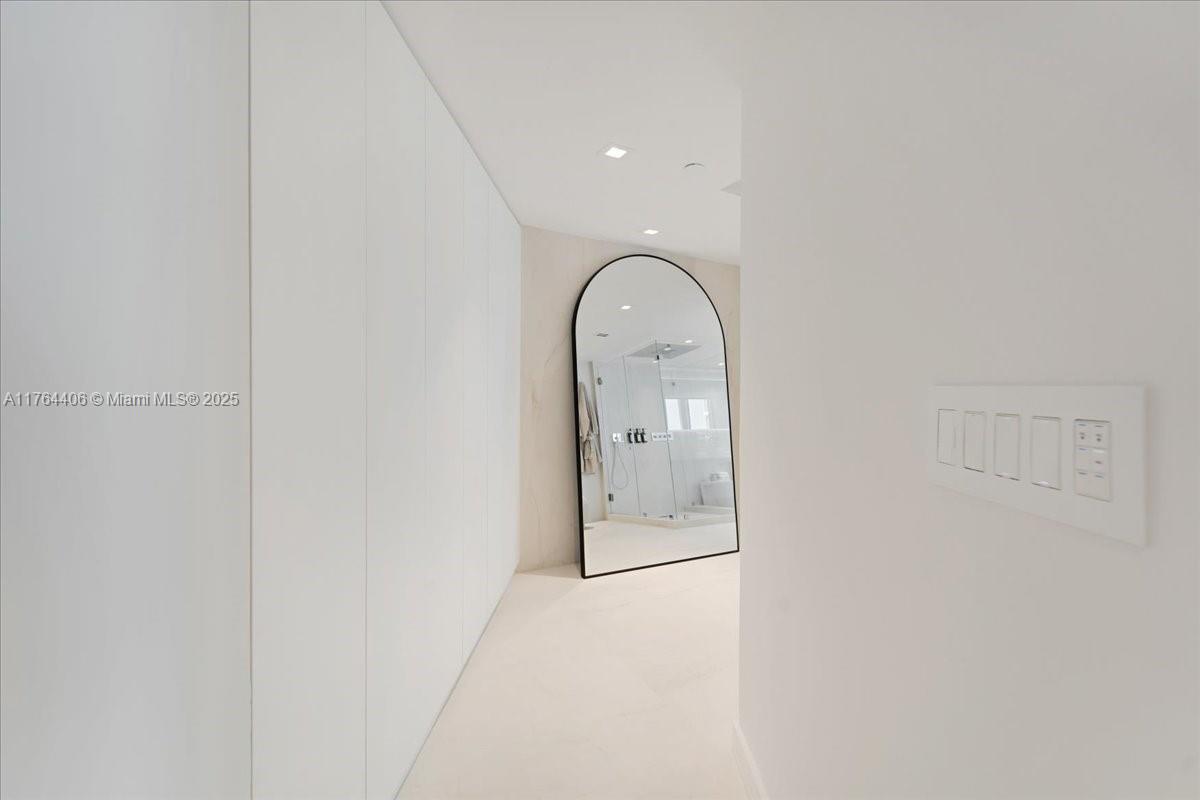 2127 Brickell Ave # 2301