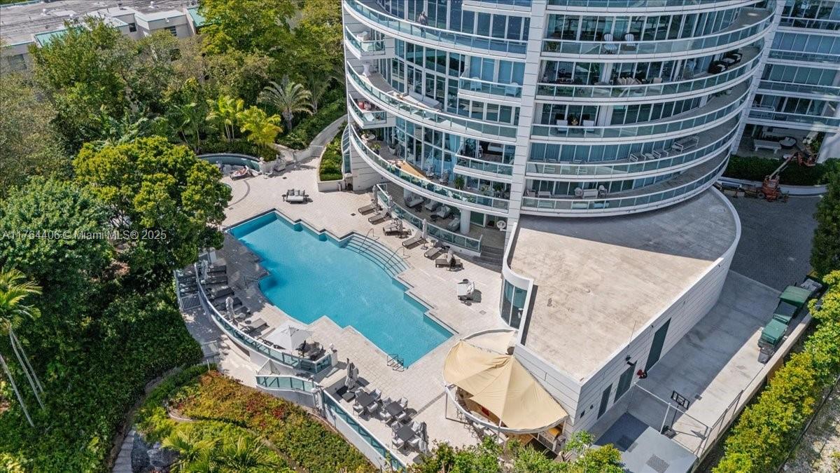 2127 Brickell Ave # 2301