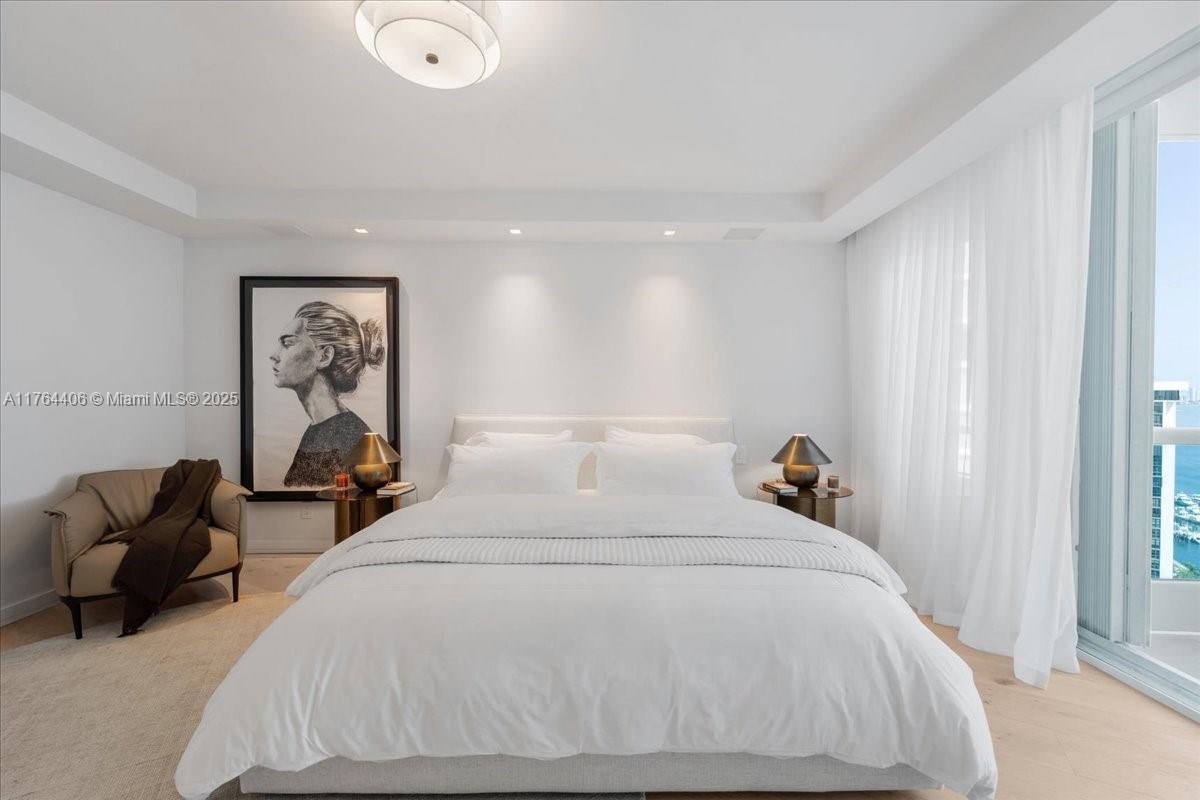 2127 Brickell Ave # 2301