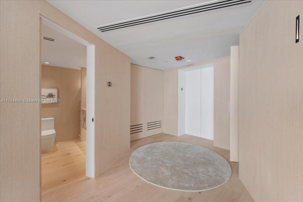 2127 Brickell Ave # 2301