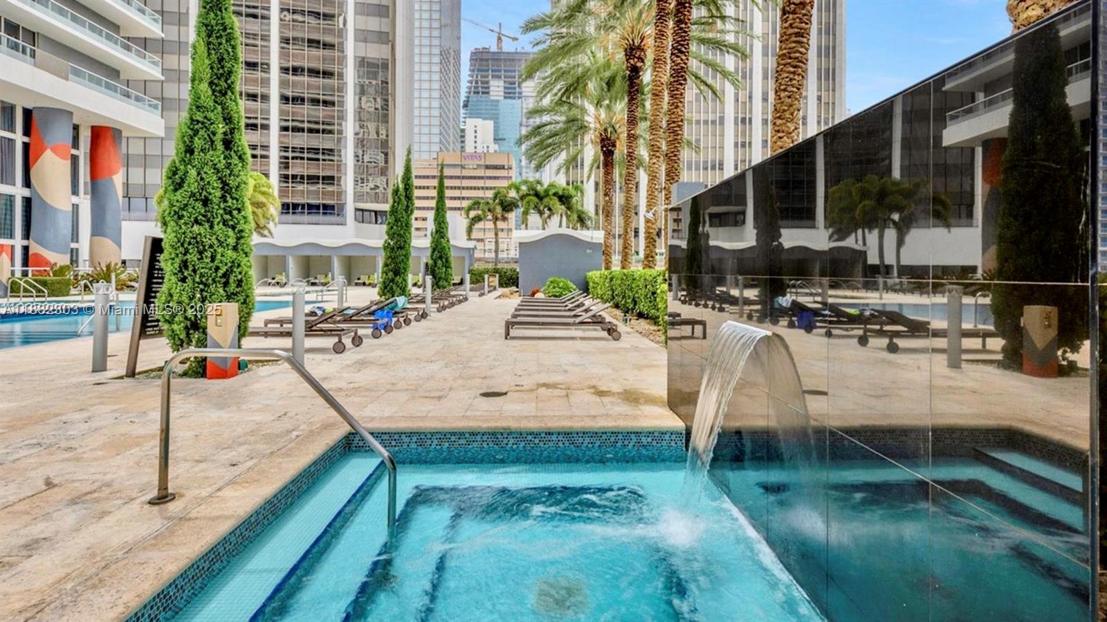 50 Biscayne Blvd # 3909