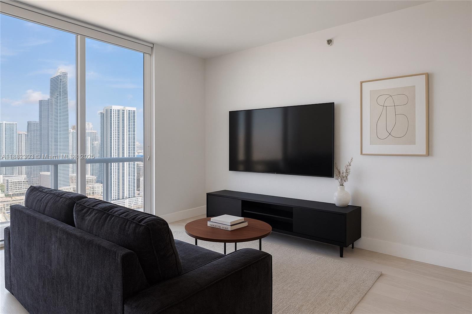 50 Biscayne Blvd # 3909