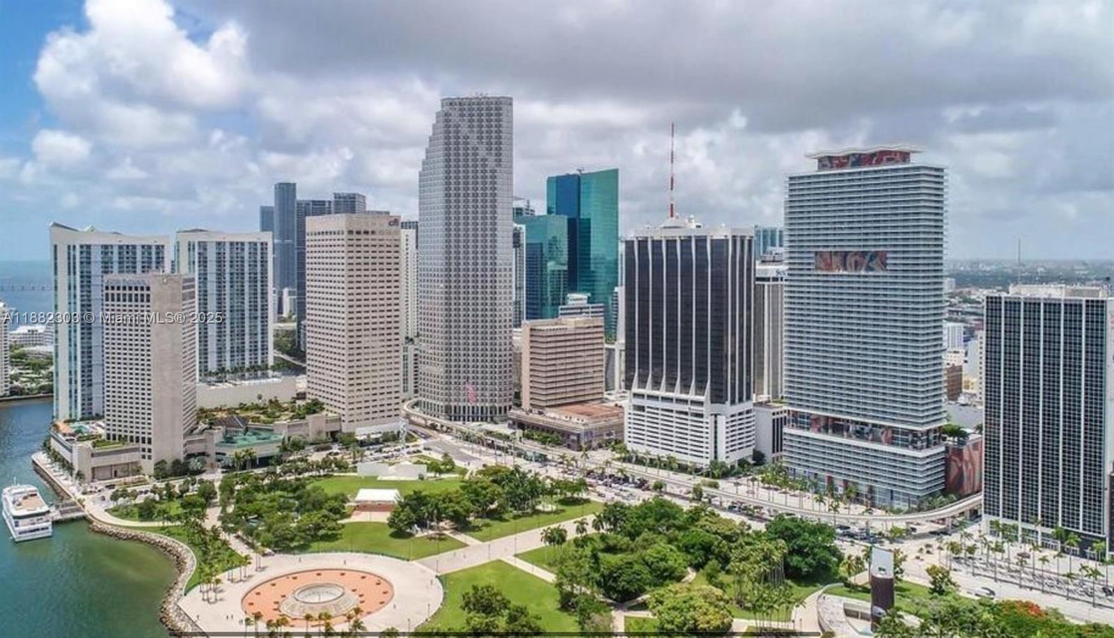 50 Biscayne Blvd # 3909