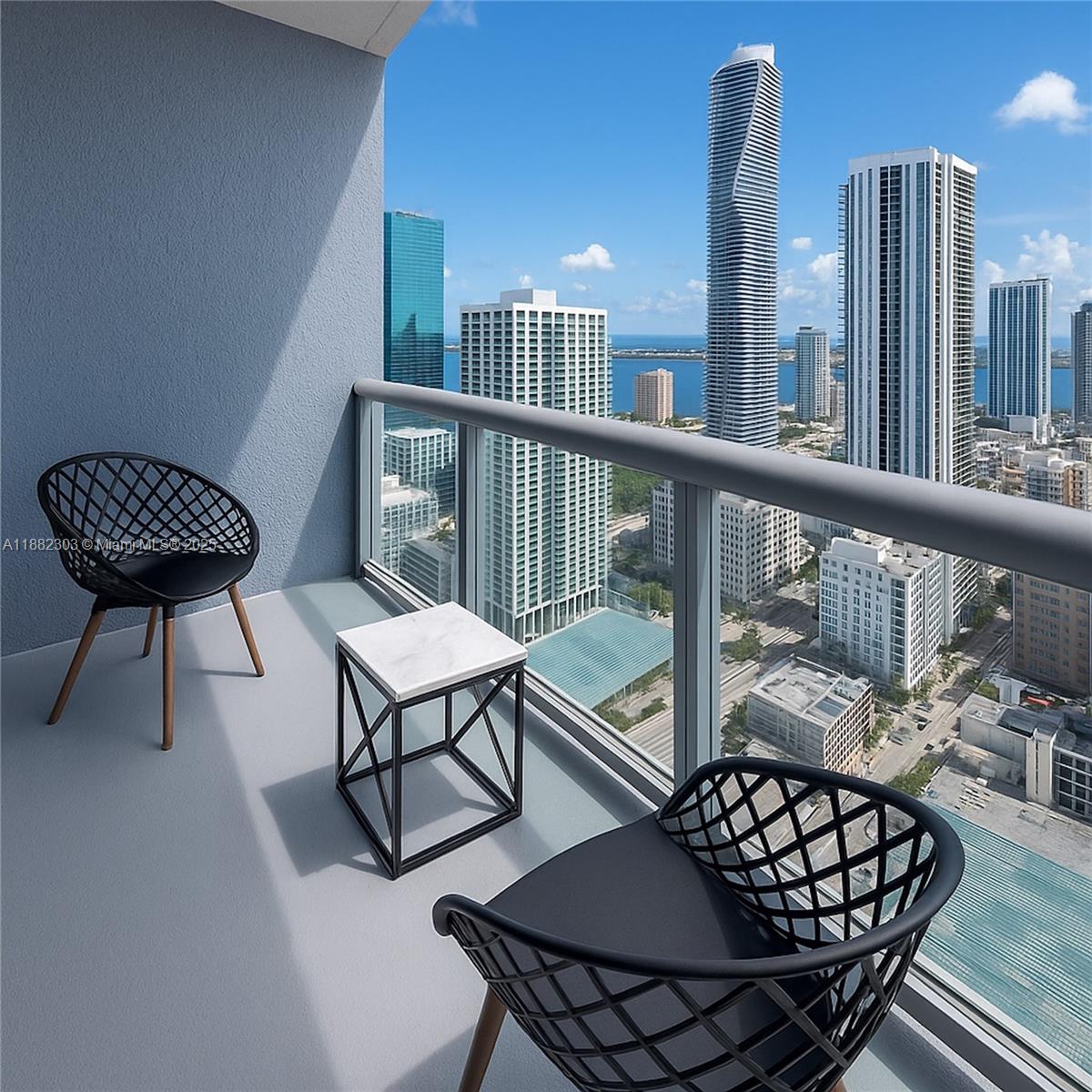 50 Biscayne Blvd # 3909