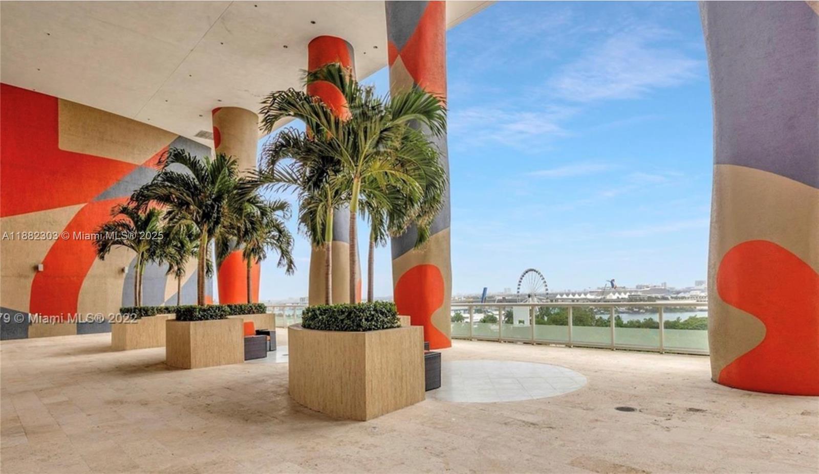 50 Biscayne Blvd # 3909