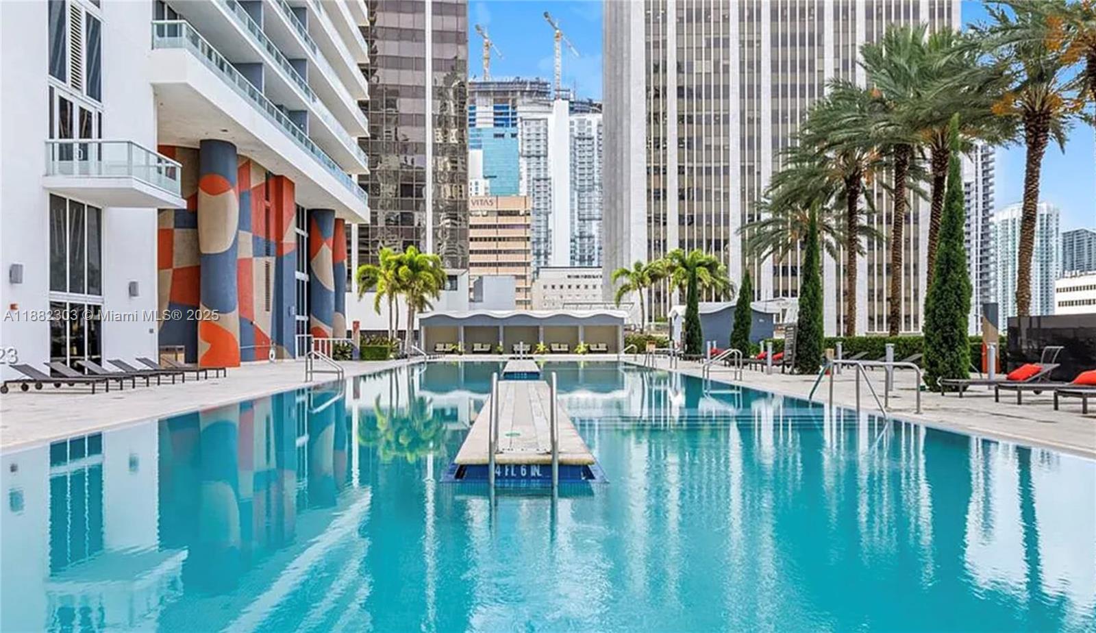 50 Biscayne Blvd # 3909