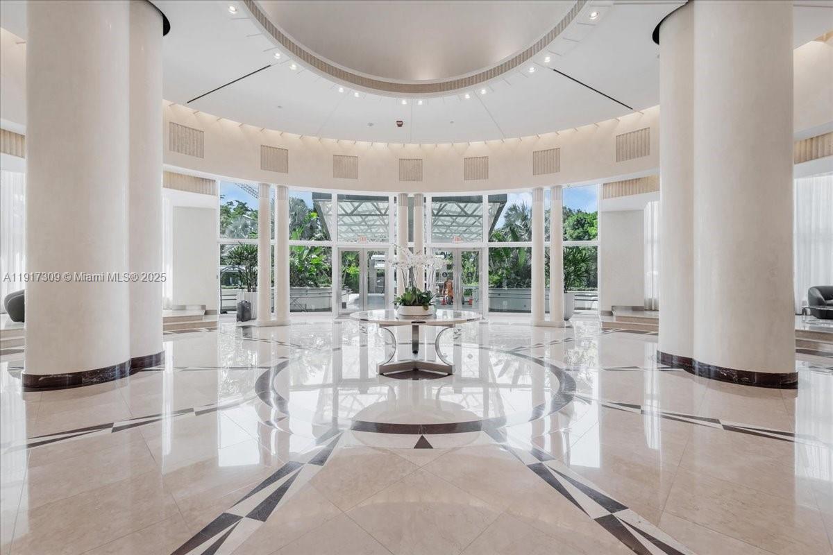 2127 Brickell Ave # 1701