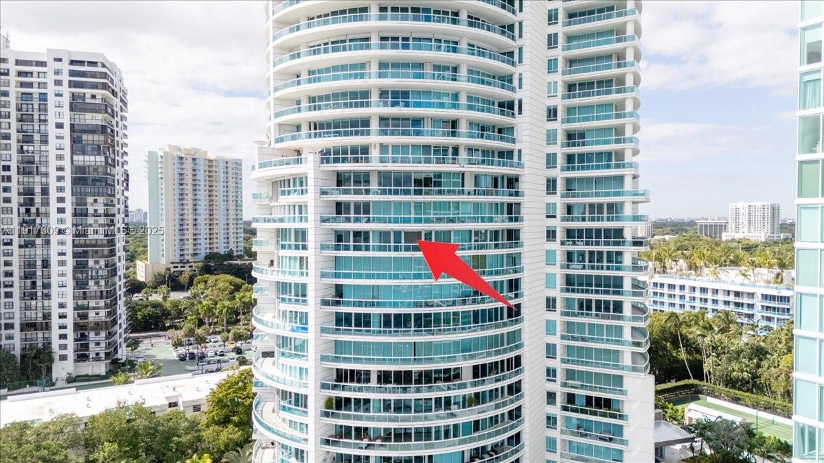2127 Brickell Ave # 1701