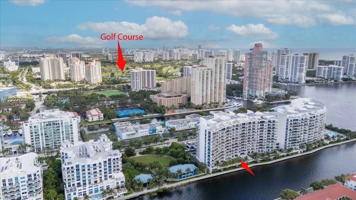 3250 NE 188th St # 103