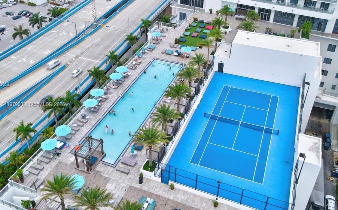 4010 S OCEAN DR # R1402