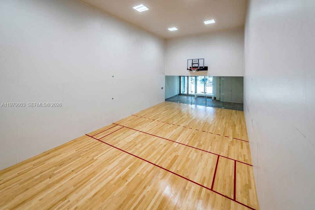 4010 S OCEAN DR # R1402