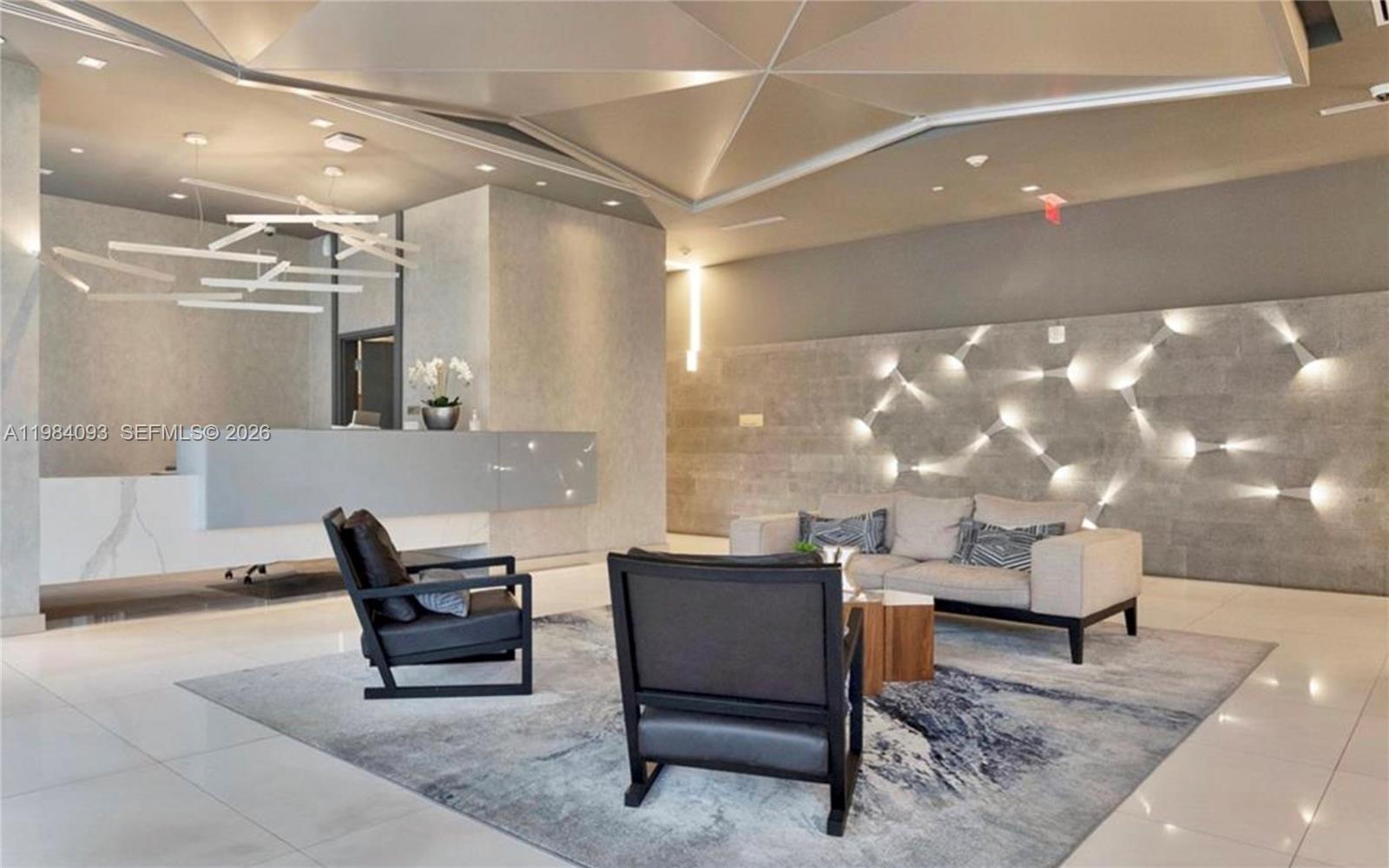 9940 W Bay Harbor Dr Unit: 5E-N