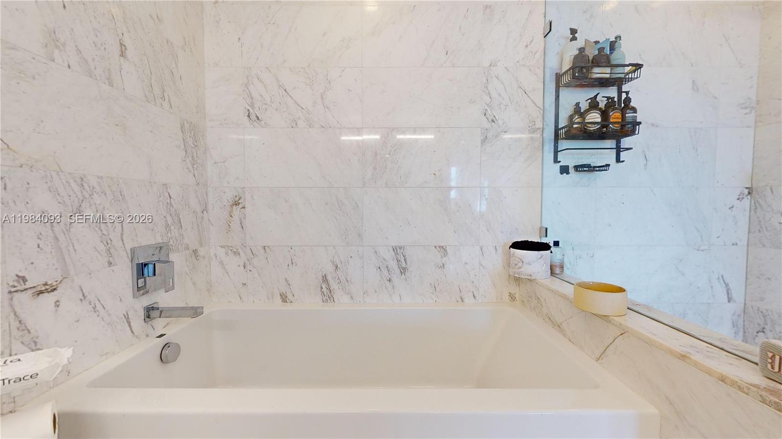 9940 W Bay Harbor Dr Unit: 5E-N