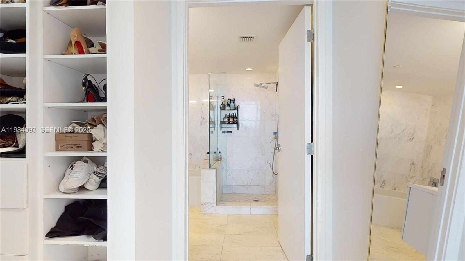 9940 W Bay Harbor Dr Unit: 5E-N