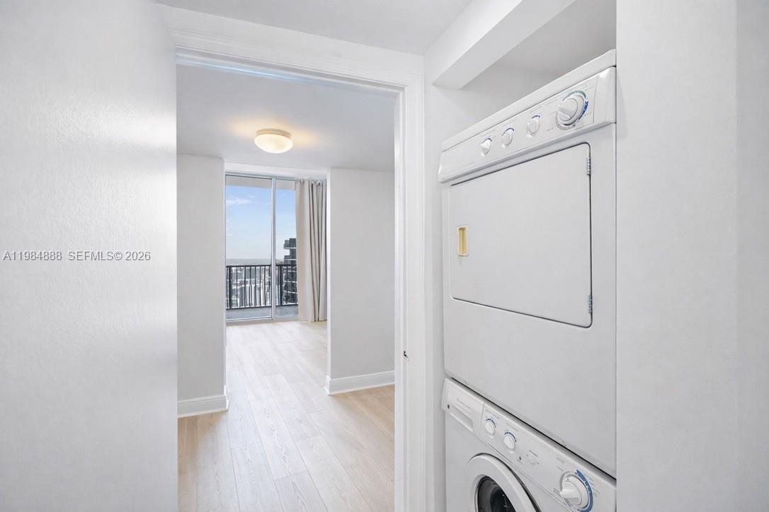 1750 N Bayshore Dr # 3811