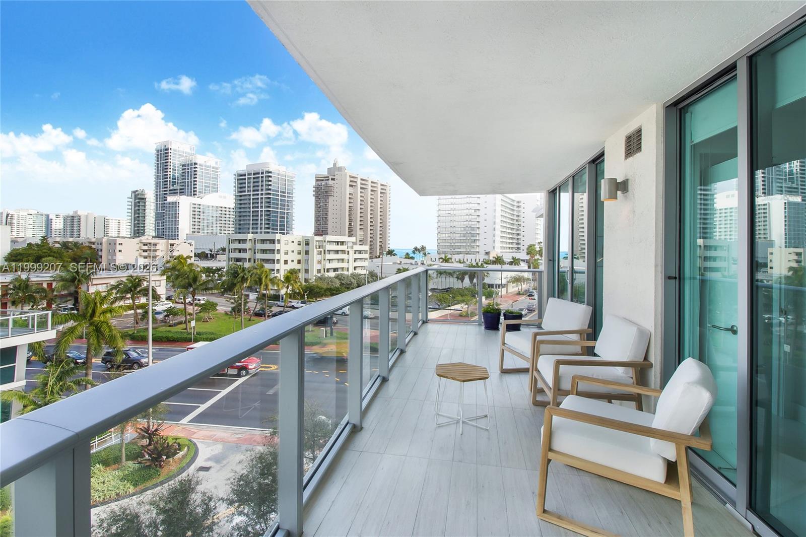 6620 Indian Creek Dr # 516