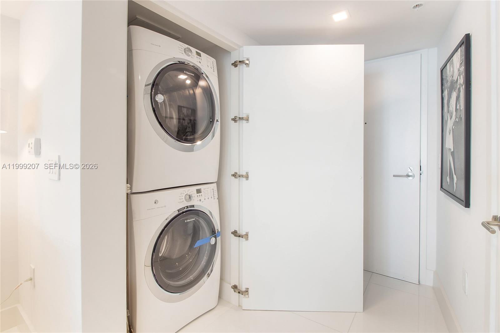 6620 Indian Creek Dr # 516