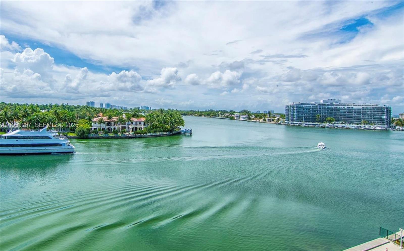 6620 Indian Creek Dr # 516