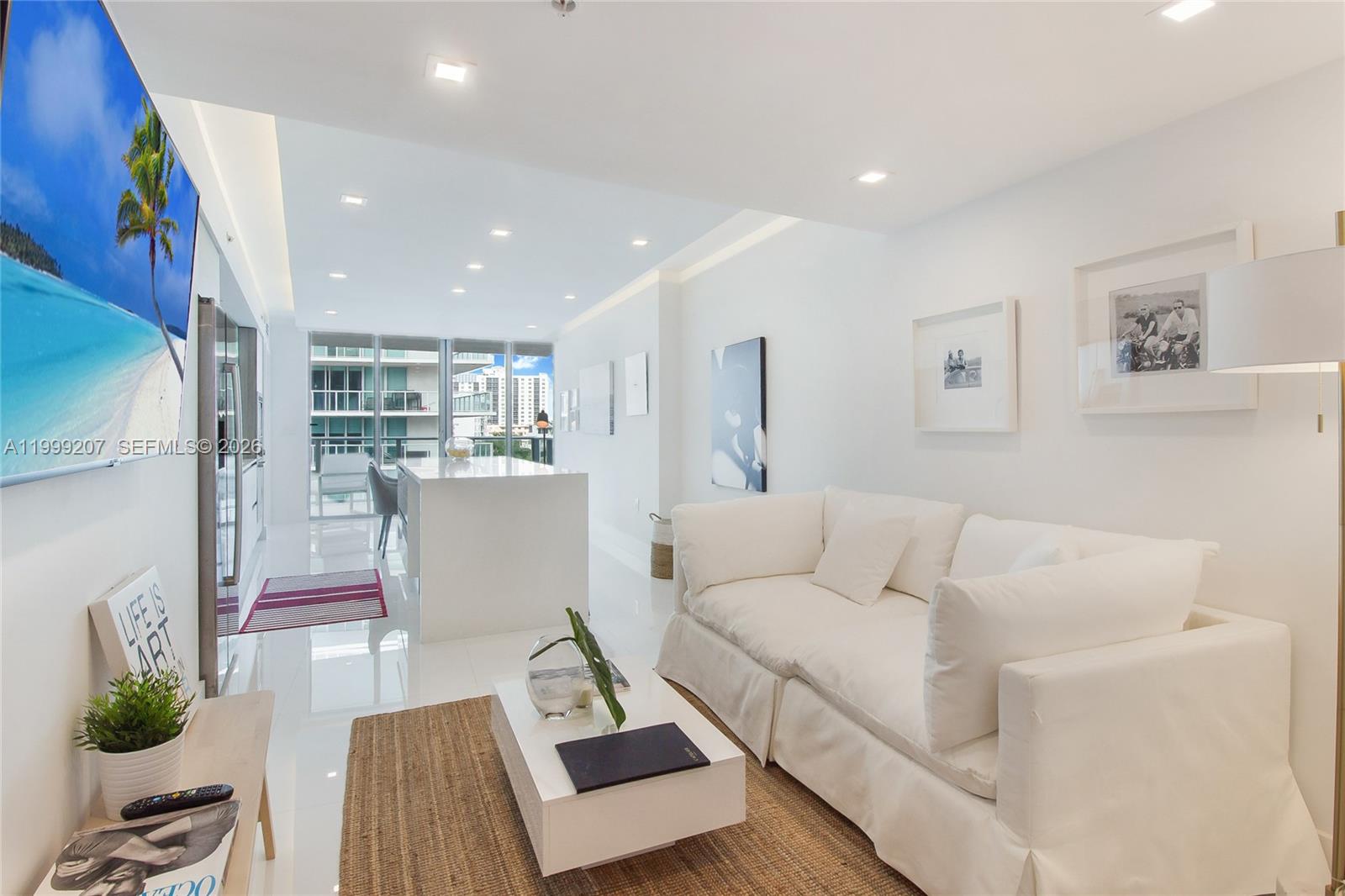 6620 Indian Creek Dr # 516