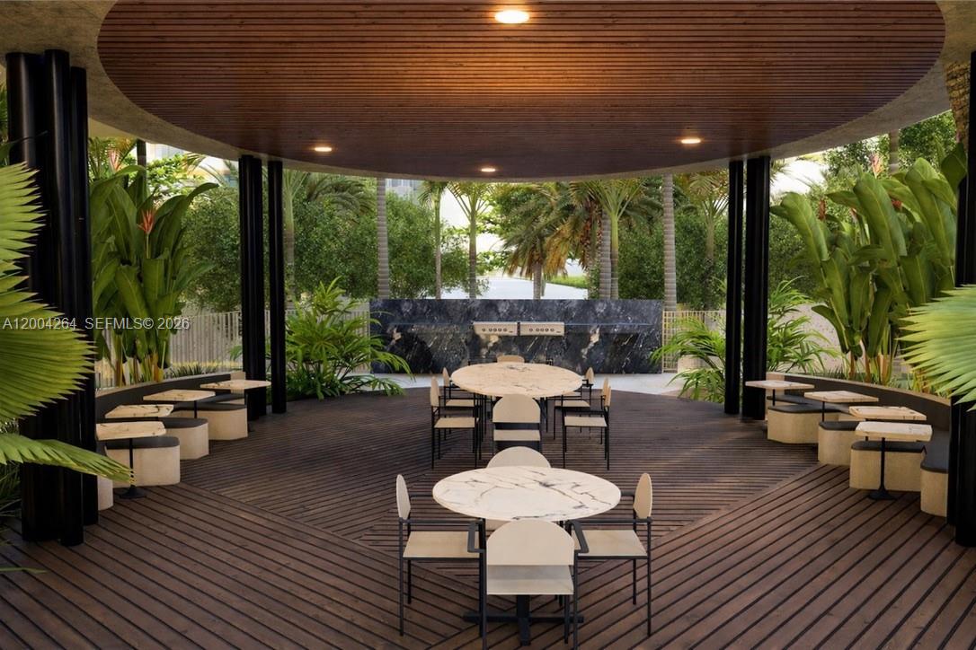 6365 Collins Ave # 3204