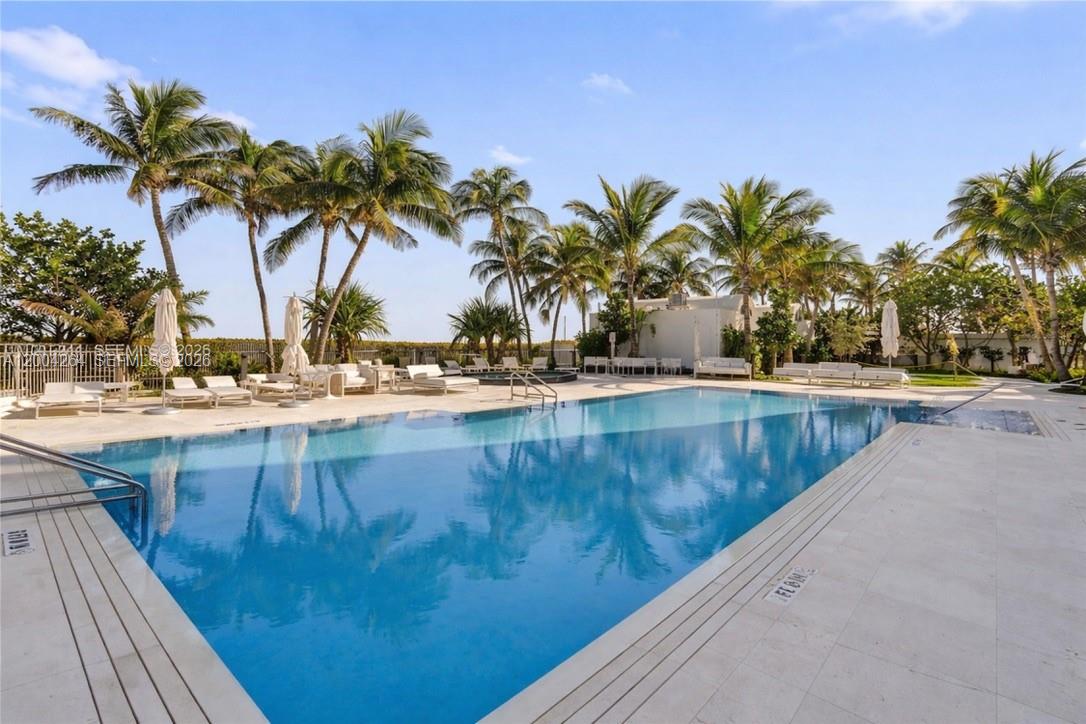 6365 Collins Ave # 3204