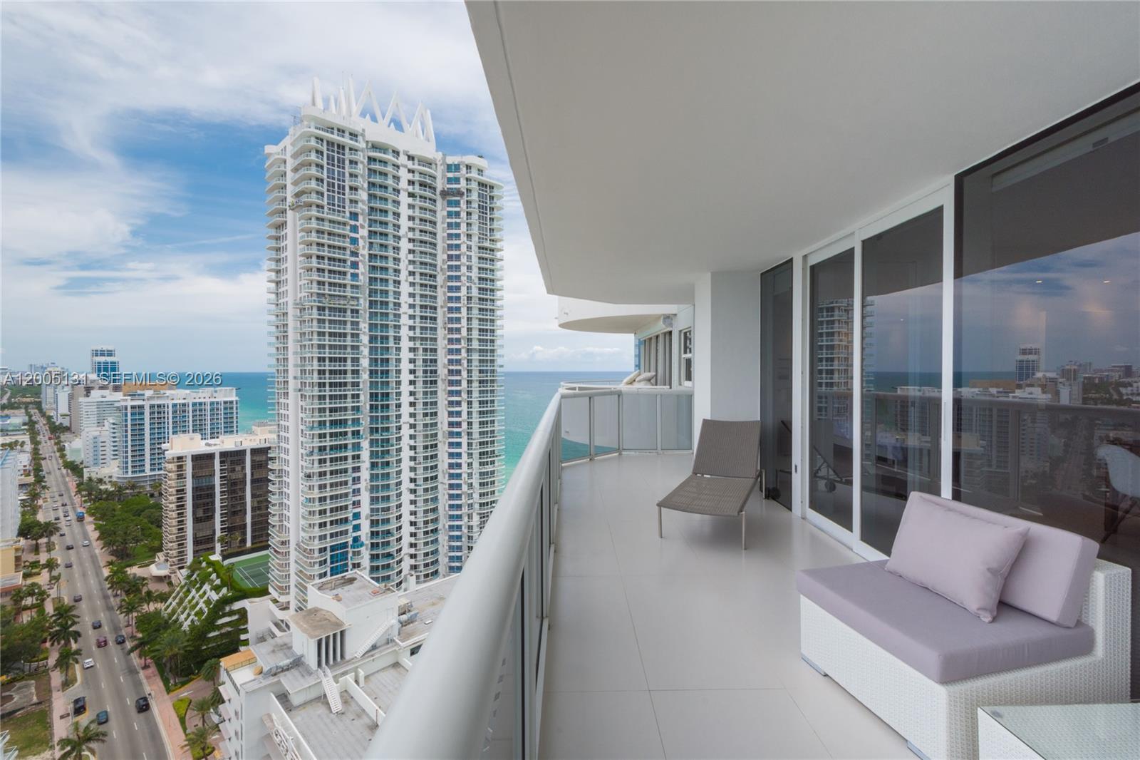 6301 Collins Ave # 3006