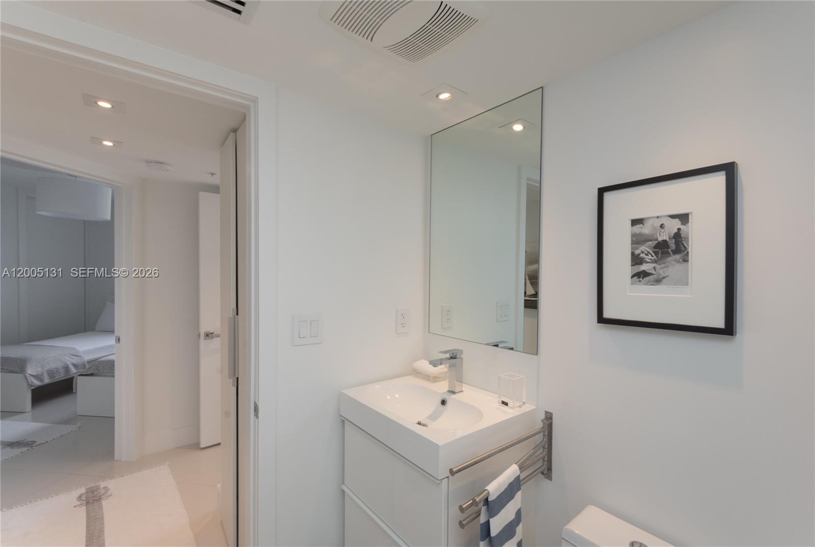 6301 Collins Ave # 3006