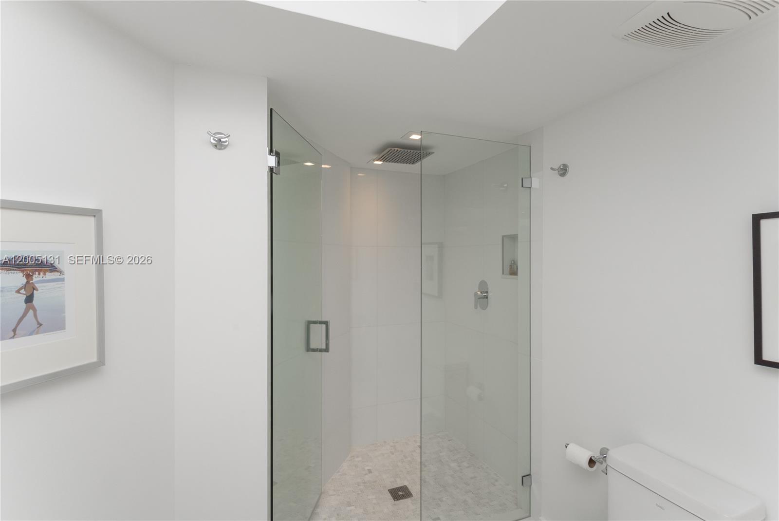 6301 Collins Ave # 3006