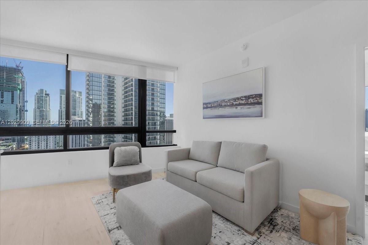 225 N Miami Unit: 3109