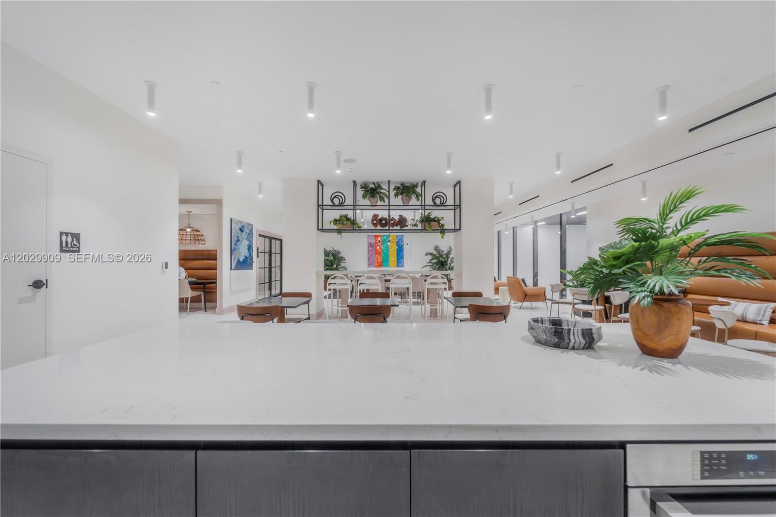 225 N Miami Unit: 3109