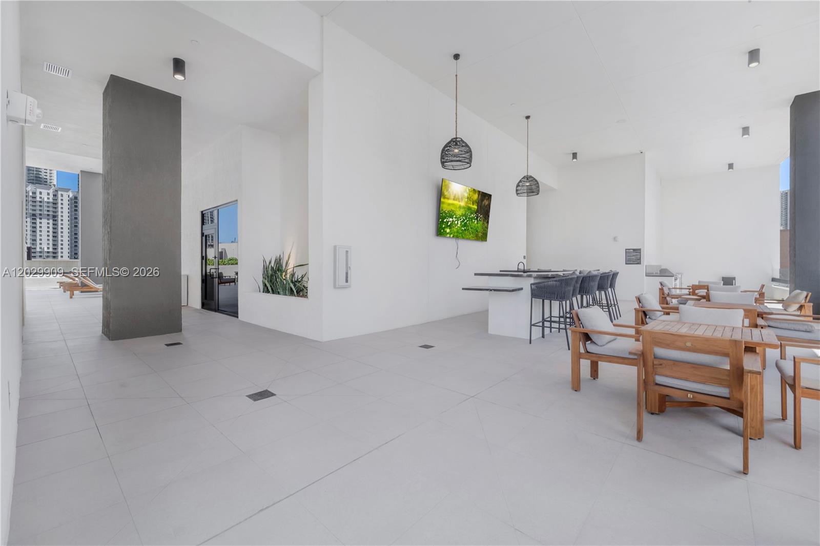 225 N Miami Unit: 3109