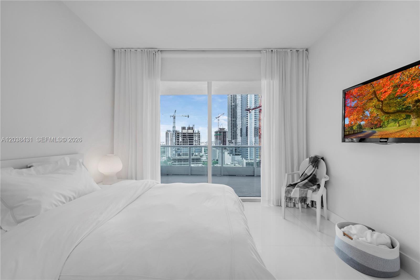 900 Biscayne Blvd # 2302