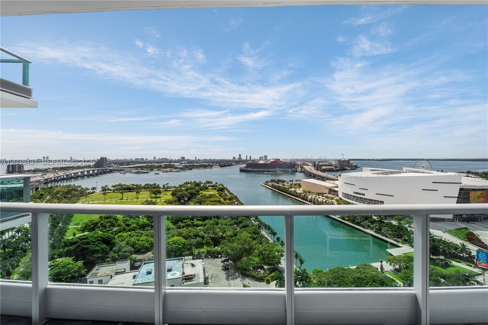 900 Biscayne Blvd # 2302