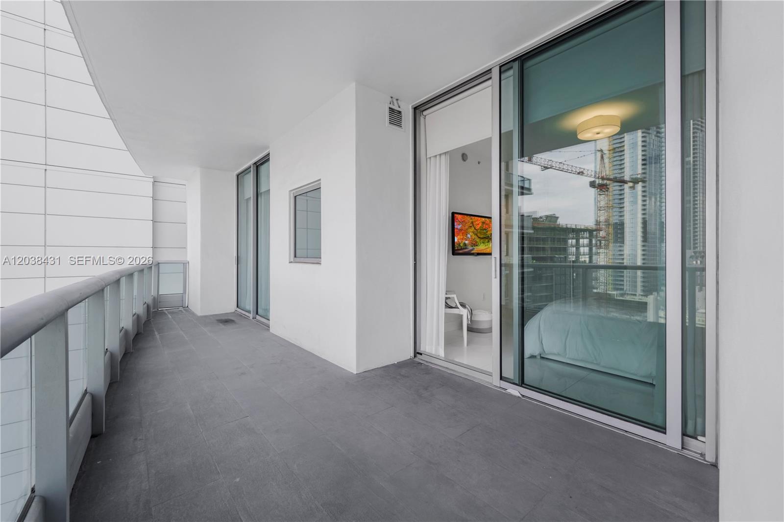 900 Biscayne Blvd # 2302