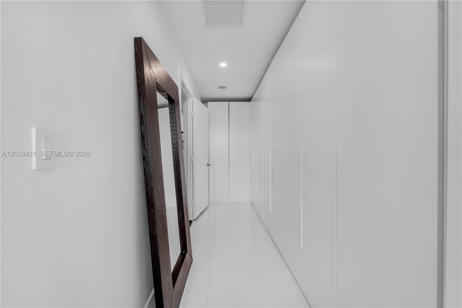 900 Biscayne Blvd # 2302